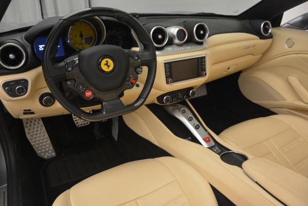 Used 2015 Ferrari California T for sale Sold at Pagani of Greenwich in Greenwich CT 06830 25