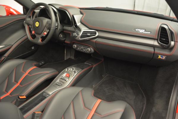 Used 2015 Ferrari 458 Spider for sale Sold at Pagani of Greenwich in Greenwich CT 06830 28