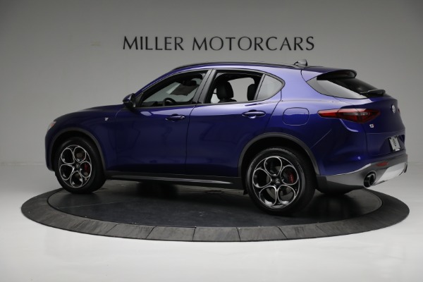 New 2022 Alfa Romeo Stelvio Ti for sale $54,005 at Pagani of Greenwich in Greenwich CT 06830 4