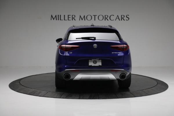 New 2022 Alfa Romeo Stelvio Ti for sale $54,005 at Pagani of Greenwich in Greenwich CT 06830 6