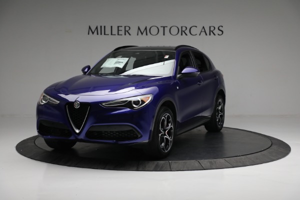 New 2022 Alfa Romeo Stelvio Ti for sale $54,005 at Pagani of Greenwich in Greenwich CT 06830 1