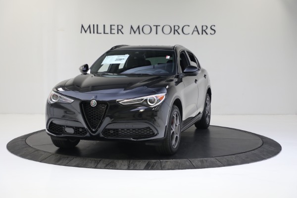 New 2022 Alfa Romeo Stelvio Sprint for sale Sold at Pagani of Greenwich in Greenwich CT 06830 1