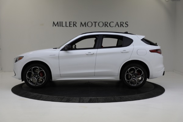 New 2022 Alfa Romeo Stelvio Veloce for sale $57,390 at Pagani of Greenwich in Greenwich CT 06830 4