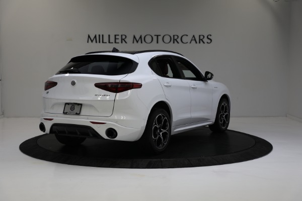 New 2022 Alfa Romeo Stelvio Veloce for sale $57,390 at Pagani of Greenwich in Greenwich CT 06830 7