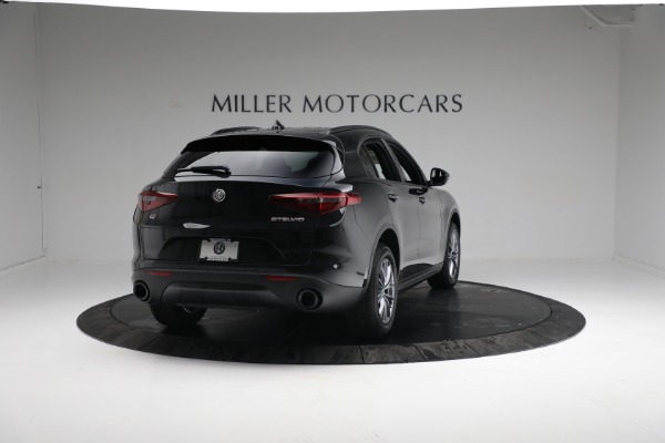 New 2022 Alfa Romeo Stelvio Sprint for sale $51,105 at Pagani of Greenwich in Greenwich CT 06830 5