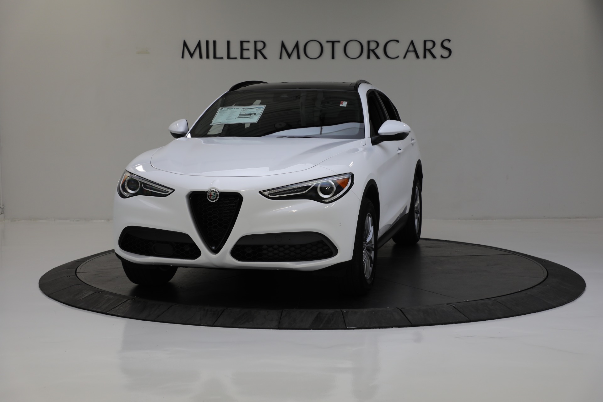 New 2022 Alfa Romeo Stelvio Sprint for sale Sold at Pagani of Greenwich in Greenwich CT 06830 1