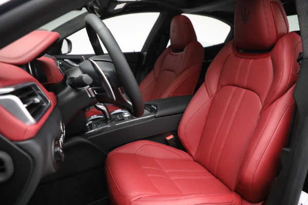 New 2022 Maserati Ghibli Modena Q4 for sale $103,255 at Pagani of Greenwich in Greenwich CT 06830 15