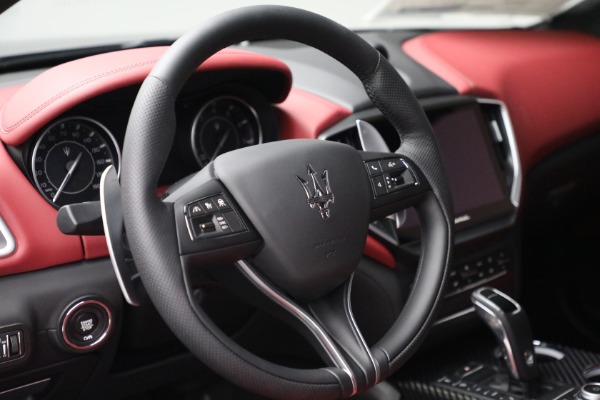 New 2022 Maserati Ghibli Modena Q4 for sale $103,255 at Pagani of Greenwich in Greenwich CT 06830 17
