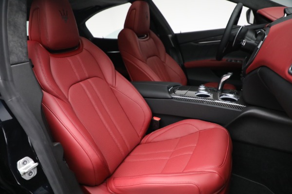 New 2022 Maserati Ghibli Modena Q4 for sale $103,255 at Pagani of Greenwich in Greenwich CT 06830 26