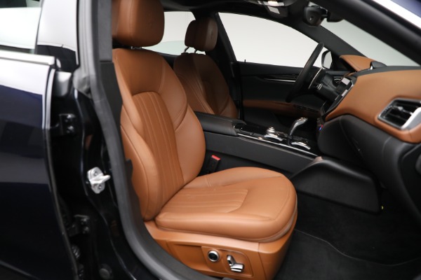 Used 2022 Maserati Ghibli Modena Q4 for sale Sold at Pagani of Greenwich in Greenwich CT 06830 13
