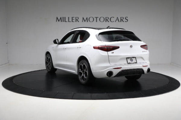 Used 2022 Alfa Romeo Stelvio Veloce for sale Sold at Pagani of Greenwich in Greenwich CT 06830 11