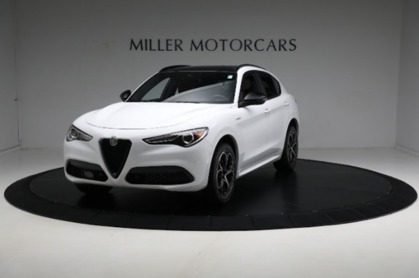 Used 2022 Alfa Romeo Stelvio Veloce for sale Sold at Pagani of Greenwich in Greenwich CT 06830 2