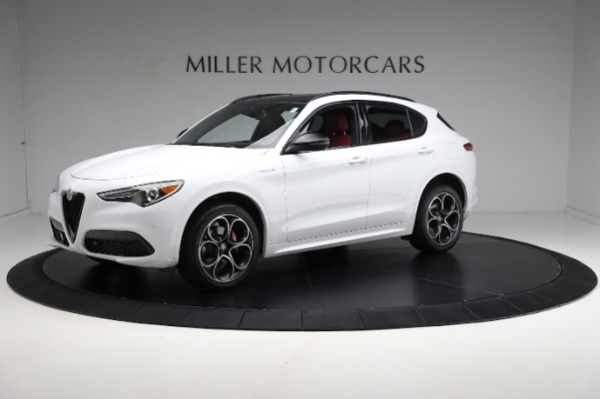 Used 2022 Alfa Romeo Stelvio Veloce for sale Sold at Pagani of Greenwich in Greenwich CT 06830 4