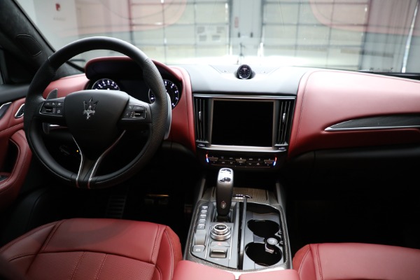 New 2022 Maserati Levante GT for sale Sold at Pagani of Greenwich in Greenwich CT 06830 15