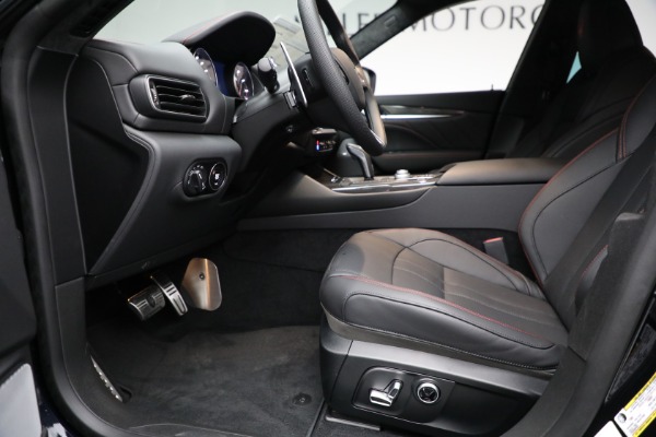New 2022 Maserati Levante GT for sale Sold at Pagani of Greenwich in Greenwich CT 06830 14