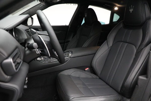 New 2022 Maserati Levante GT for sale $100,365 at Pagani of Greenwich in Greenwich CT 06830 15