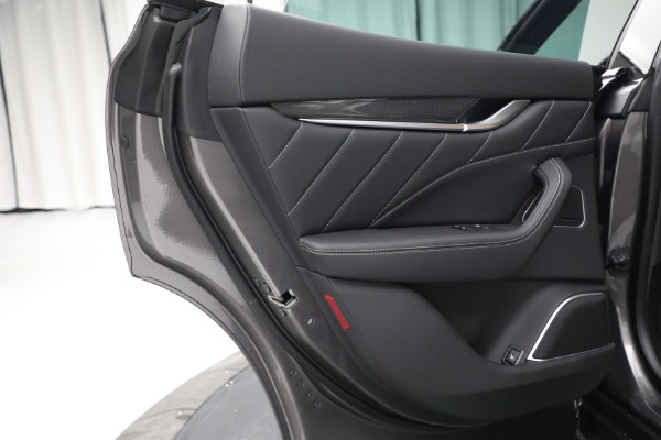 New 2022 Maserati Levante GT for sale $100,365 at Pagani of Greenwich in Greenwich CT 06830 28