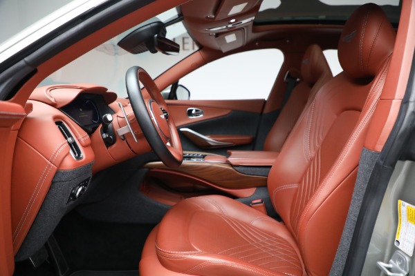 Used 2021 Aston Martin DBX for sale $169,900 at Pagani of Greenwich in Greenwich CT 06830 13