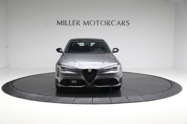 Used 2022 Alfa Romeo Giulia Veloce for sale $37,900 at Pagani of Greenwich in Greenwich CT 06830 18