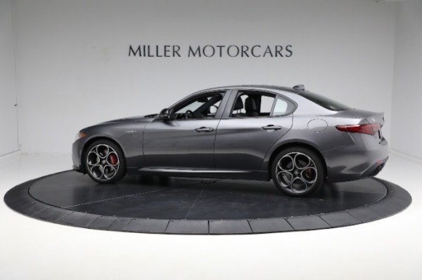 Used 2022 Alfa Romeo Giulia Veloce for sale Sold at Pagani of Greenwich in Greenwich CT 06830 6