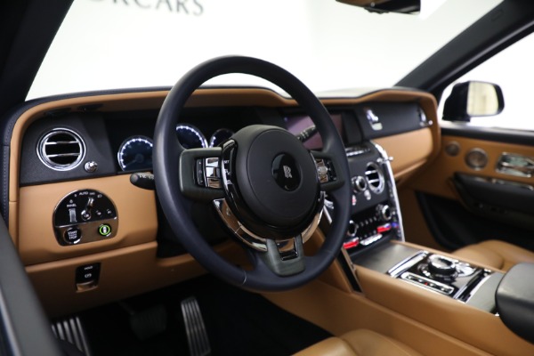 Used 2019 Rolls-Royce Cullinan for sale Call for price at Pagani of Greenwich in Greenwich CT 06830 15