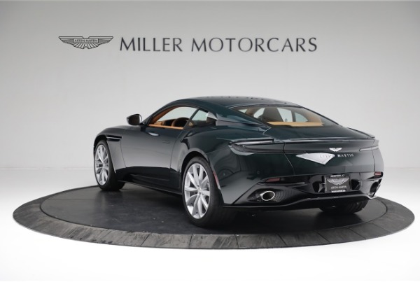 New 2022 Aston Martin DB11 V8 for sale $246,016 at Pagani of Greenwich in Greenwich CT 06830 4