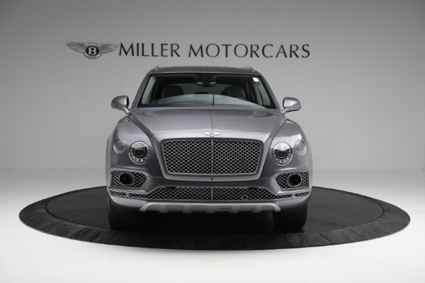 Used 2018 Bentley Bentayga W12 Signature for sale $179,900 at Pagani of Greenwich in Greenwich CT 06830 9