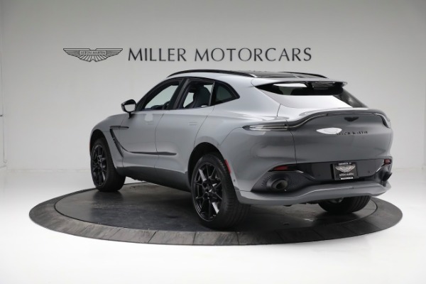 New 2022 Aston Martin DBX for sale $218,986 at Pagani of Greenwich in Greenwich CT 06830 4