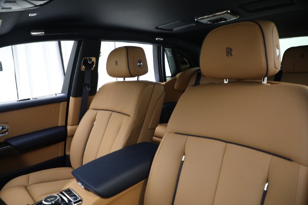 Used 2022 Rolls-Royce Phantom for sale $599,900 at Pagani of Greenwich in Greenwich CT 06830 12