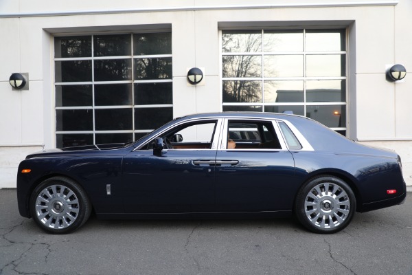 Used 2022 Rolls-Royce Phantom for sale Sold at Pagani of Greenwich in Greenwich CT 06830 6