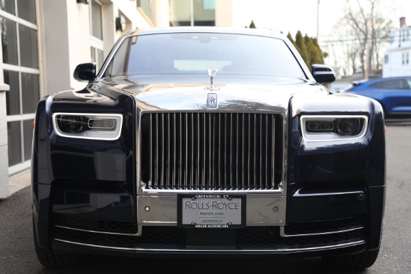 Used 2022 Rolls-Royce Phantom for sale $599,900 at Pagani of Greenwich in Greenwich CT 06830 9