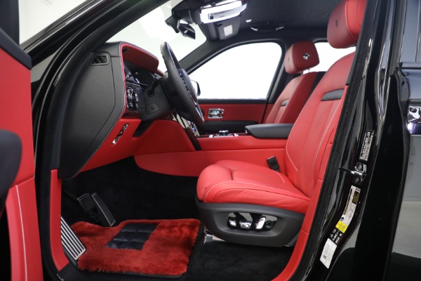 Used 2022 Rolls-Royce Black Badge Cullinan for sale $429,900 at Pagani of Greenwich in Greenwich CT 06830 17