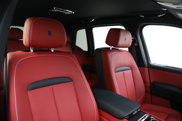 Used 2022 Rolls-Royce Black Badge Cullinan for sale $429,900 at Pagani of Greenwich in Greenwich CT 06830 25