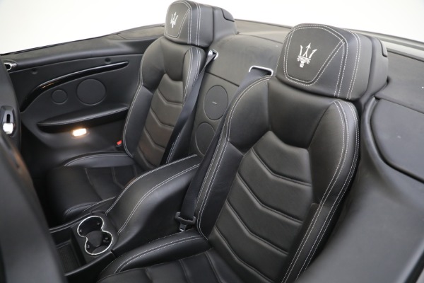 Used 2015 Maserati GranTurismo Sport for sale $79,900 at Pagani of Greenwich in Greenwich CT 06830 20