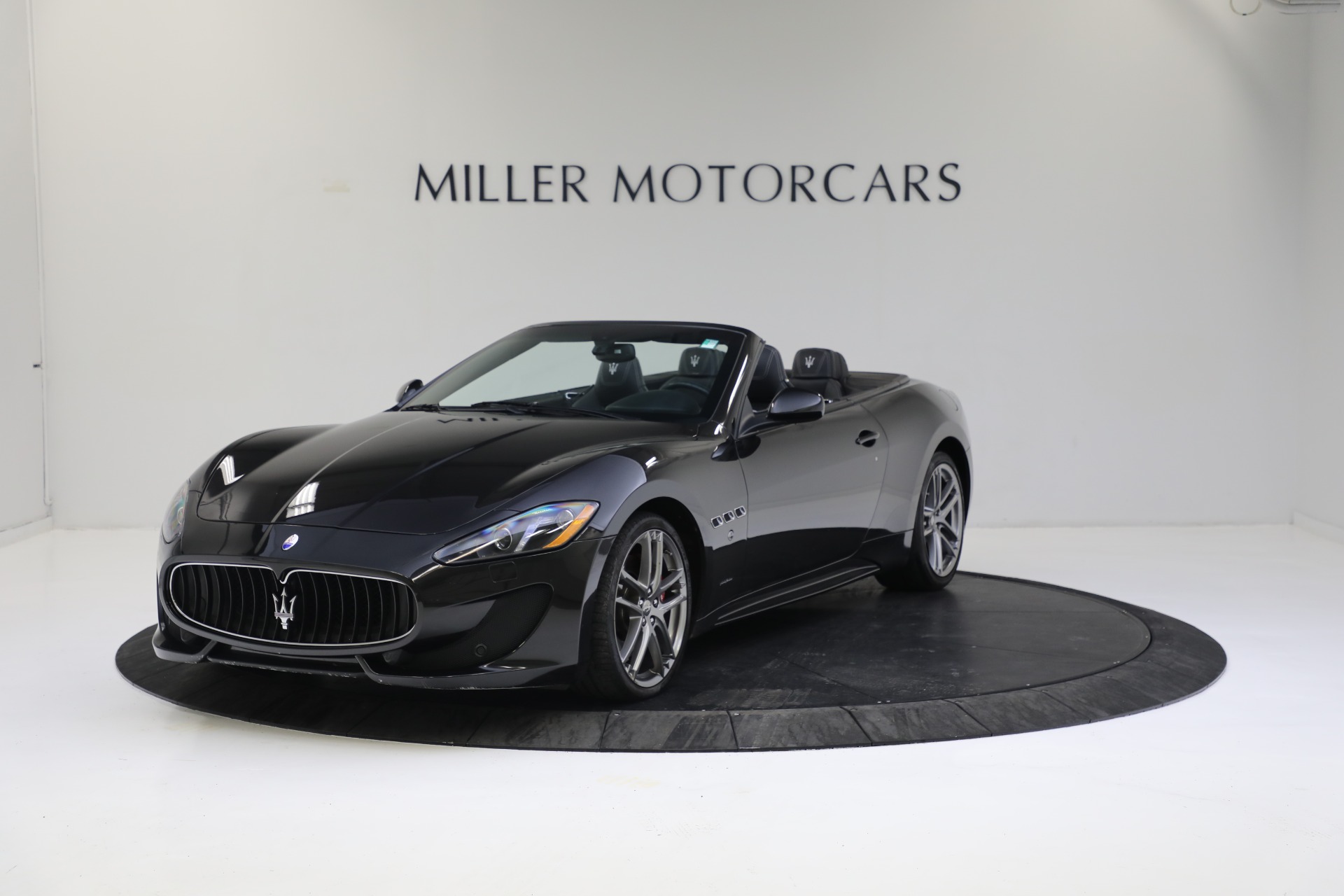 Used 2015 Maserati GranTurismo Sport for sale $79,900 at Pagani of Greenwich in Greenwich CT 06830 1