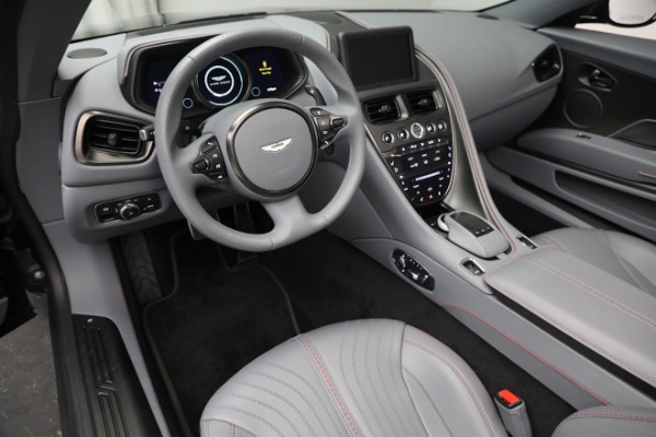 Used 2021 Aston Martin DB11 Volante for sale $199,900 at Pagani of Greenwich in Greenwich CT 06830 19