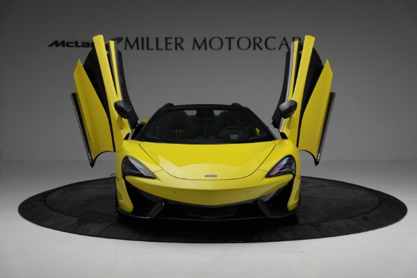 Used 2018 McLaren 570S Spider for sale Sold at Pagani of Greenwich in Greenwich CT 06830 13