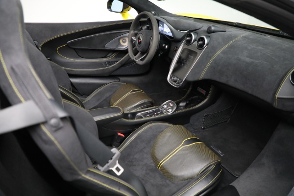 Used 2018 McLaren 570S Spider for sale $202,900 at Pagani of Greenwich in Greenwich CT 06830 26