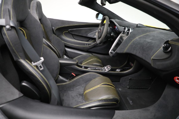 Used 2018 McLaren 570S Spider for sale $202,900 at Pagani of Greenwich in Greenwich CT 06830 27