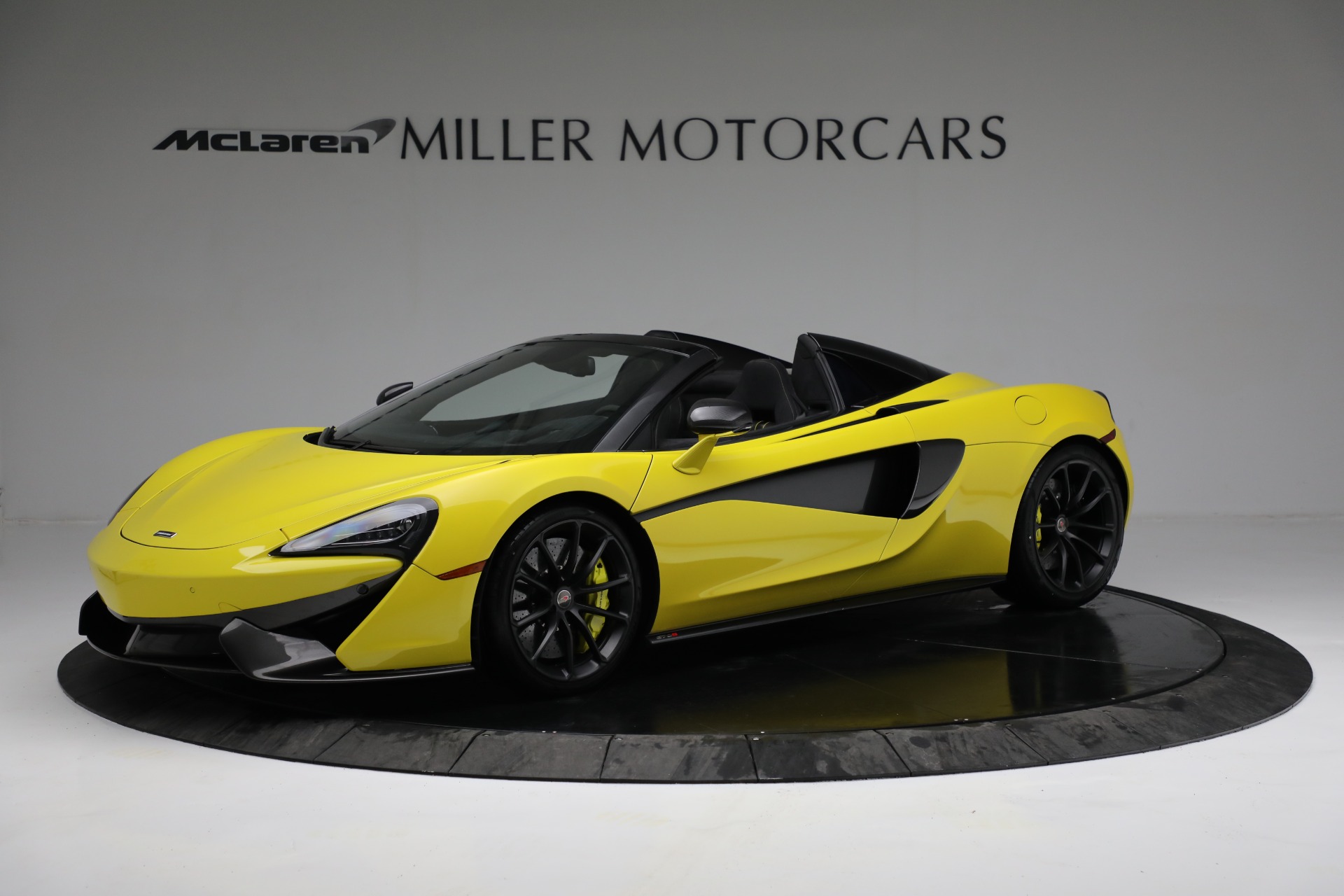 Used 2018 McLaren 570S Spider for sale Sold at Pagani of Greenwich in Greenwich CT 06830 1