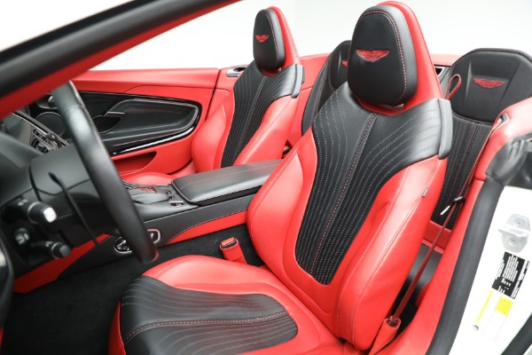 Used 2019 Aston Martin DB11 Volante for sale $168,900 at Pagani of Greenwich in Greenwich CT 06830 21