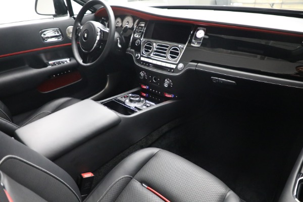 Used 2018 Rolls-Royce Black Badge Dawn for sale $355,900 at Pagani of Greenwich in Greenwich CT 06830 17