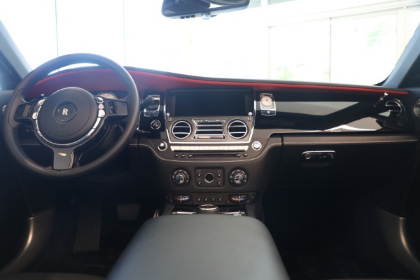Used 2018 Rolls-Royce Black Badge Dawn for sale $355,900 at Pagani of Greenwich in Greenwich CT 06830 4