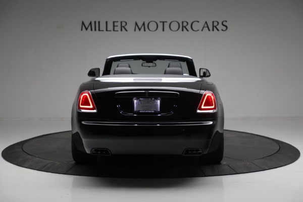 Used 2018 Rolls-Royce Black Badge Dawn for sale $355,900 at Pagani of Greenwich in Greenwich CT 06830 9