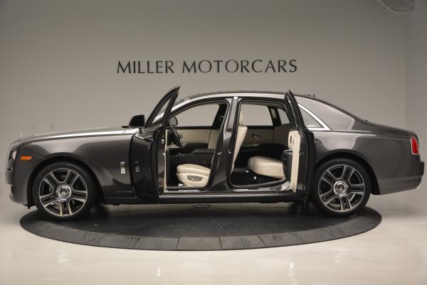 Used 2016 Rolls-Royce Ghost for sale Sold at Pagani of Greenwich in Greenwich CT 06830 3