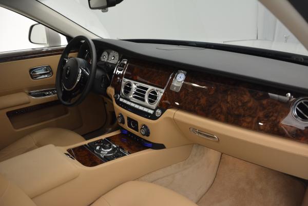 Used 2013 Rolls-Royce Ghost for sale Sold at Pagani of Greenwich in Greenwich CT 06830 17