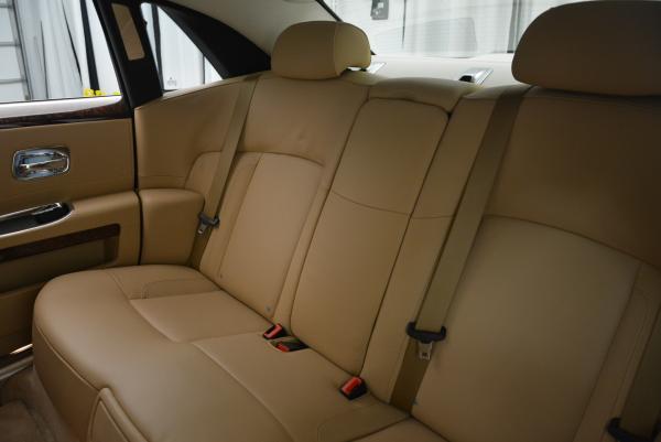 Used 2013 Rolls-Royce Ghost for sale Sold at Pagani of Greenwich in Greenwich CT 06830 25