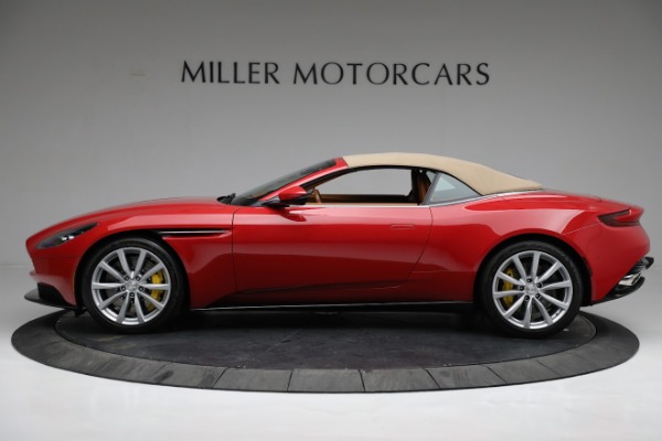 Used 2019 Aston Martin DB11 Volante for sale Sold at Pagani of Greenwich in Greenwich CT 06830 14