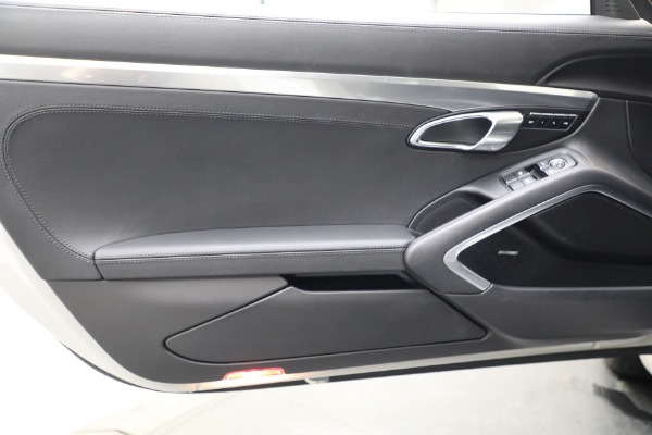 Used 2018 Porsche 911 Carrera S for sale Sold at Pagani of Greenwich in Greenwich CT 06830 15