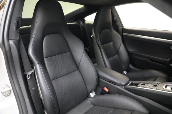 Used 2018 Porsche 911 Carrera S for sale Sold at Pagani of Greenwich in Greenwich CT 06830 21